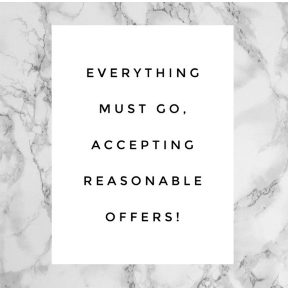 Kaity's Kloset-Negotiable! Make an Offer!